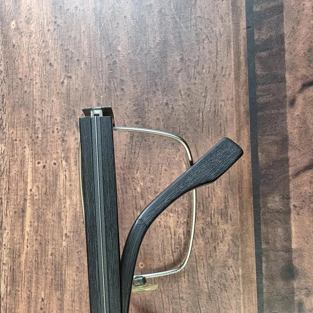 N/A stylish black